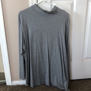 NWT Avenue Mock Neck Lightweight Top